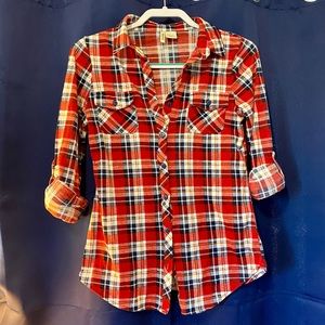 Passport Flannel Long Sleeve Button Down